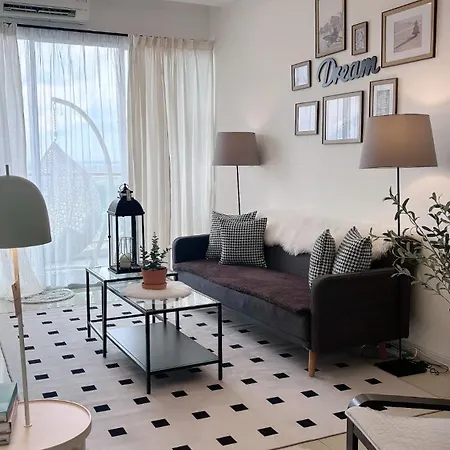 Daisy Apartment Homestay Taiping Exterior photo